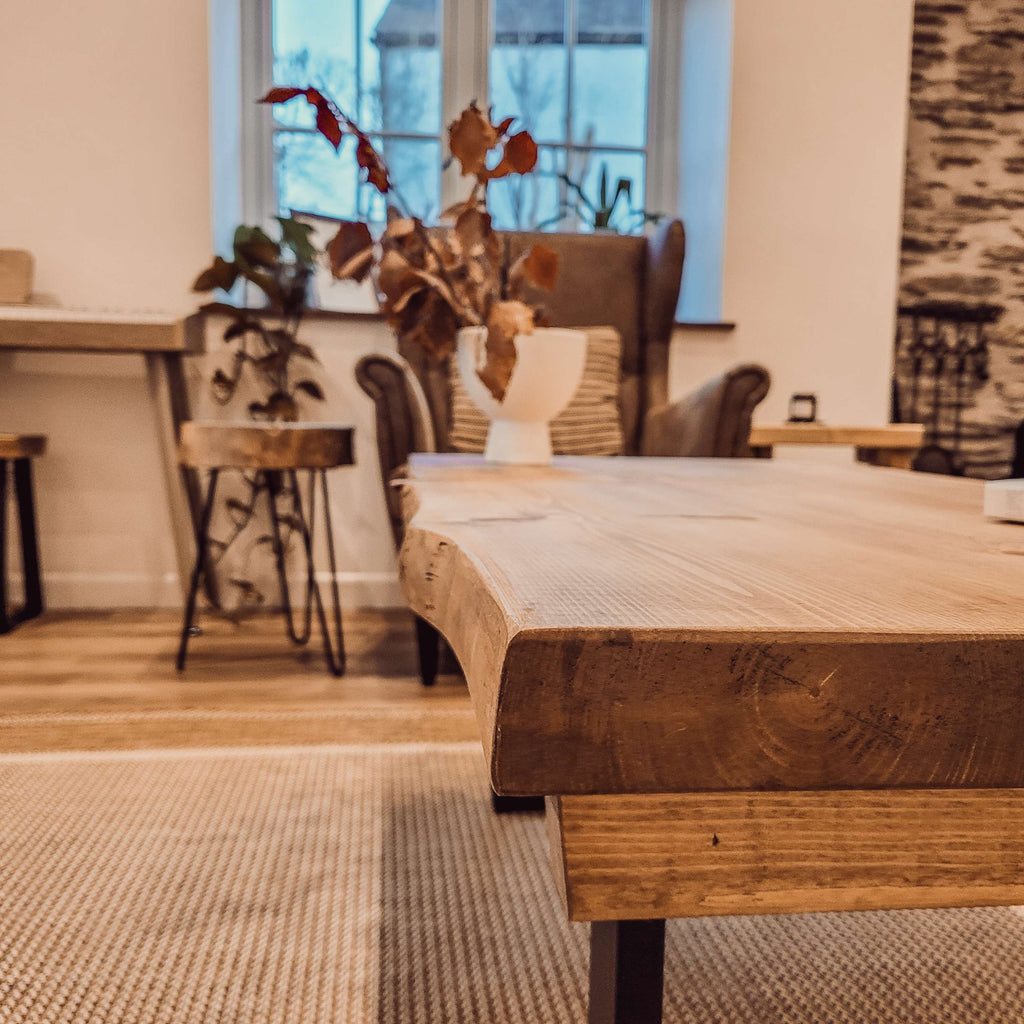 ALVA Live / Waney Edge Coffee Table With Metal Square Legs