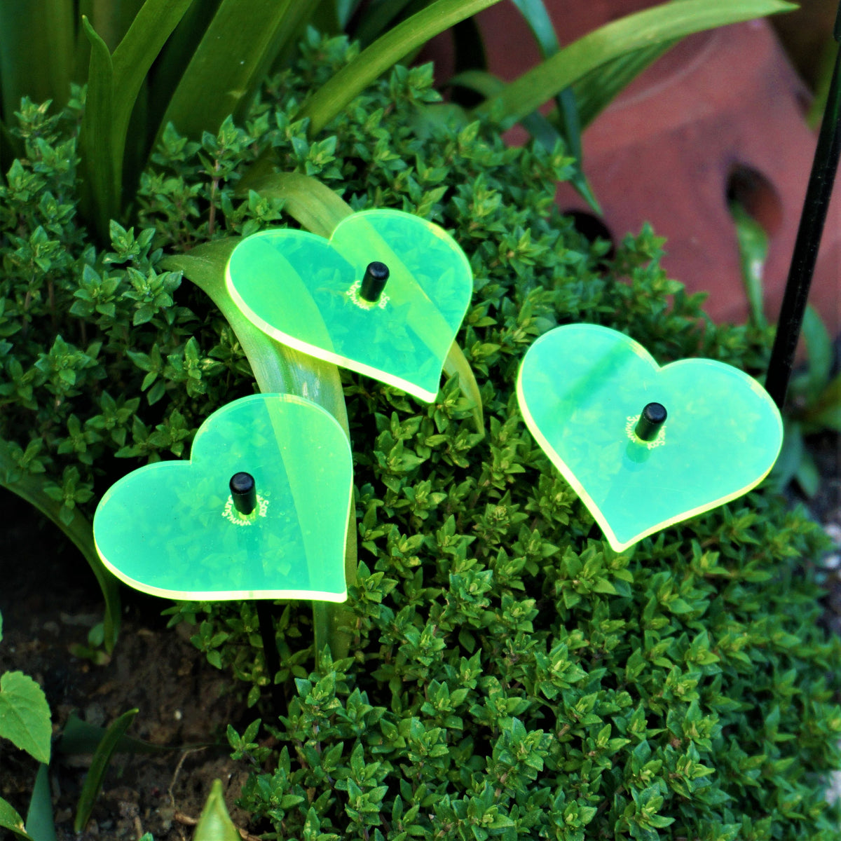 Small Garden Décor Ornaments Set of 3 'Heart'