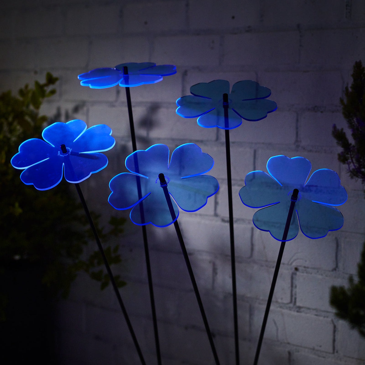 Large Garden Décor Ornaments Set of 5 'Double Blossoms'