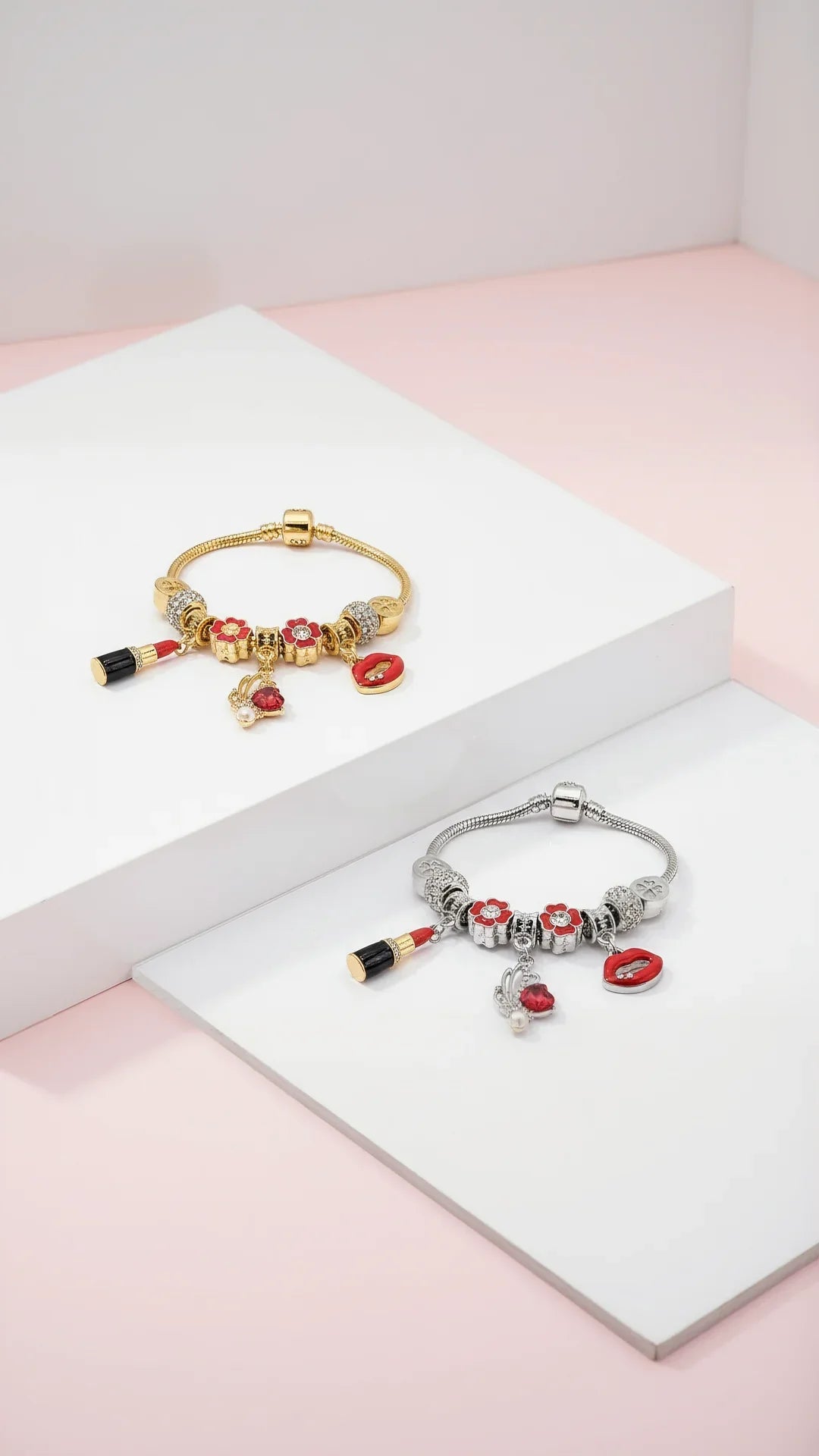 Red Lips Crystal Charm Beaded Bracelet