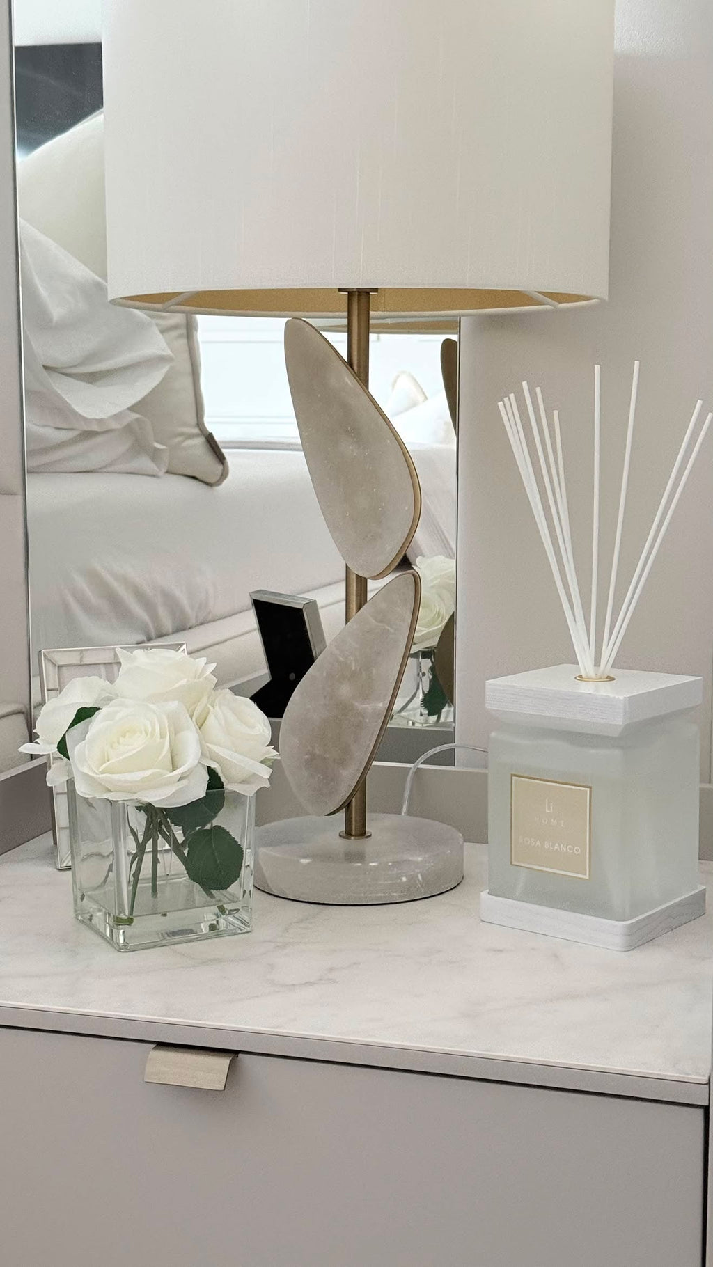ROSA BLANCO WHITE SQUARE REED DIFFUSER 500ML & 1000ML