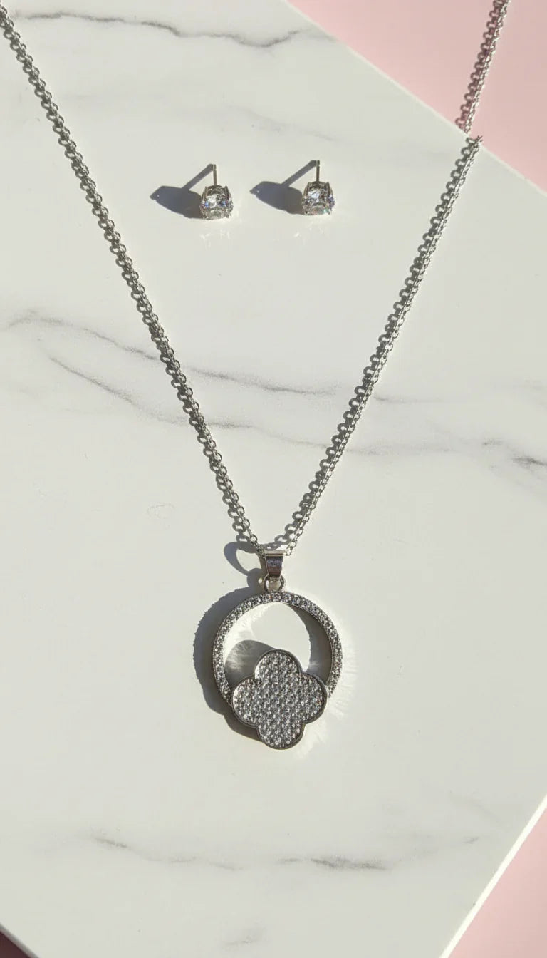 Crystal Clover Pendant Necklace & Earring Set