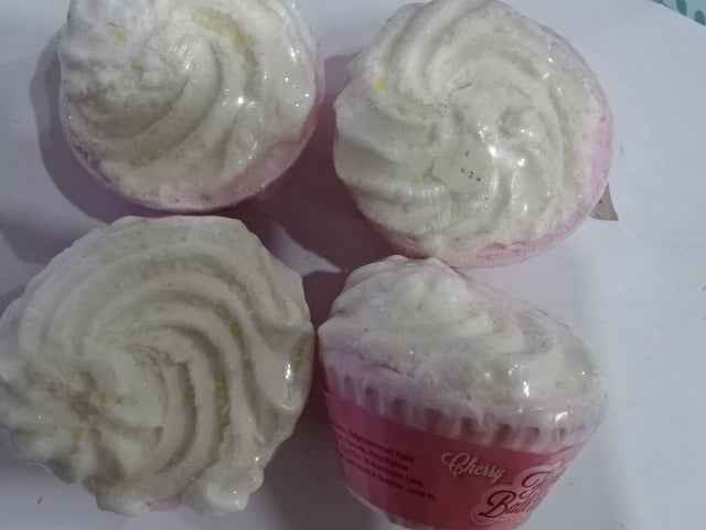 Bubbles and Beyond Cherry Scented Bath Tarts