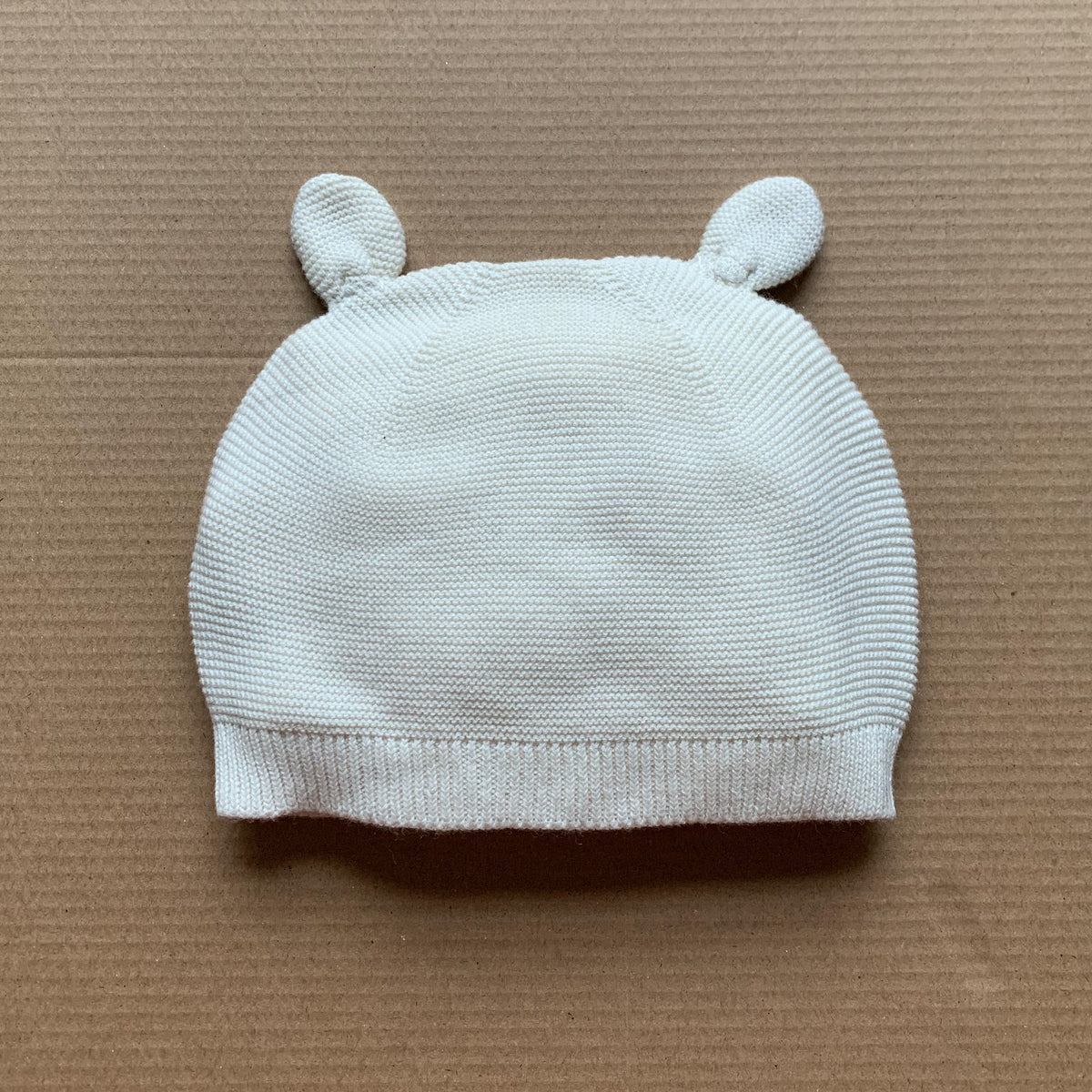 Ear-resistible Hat