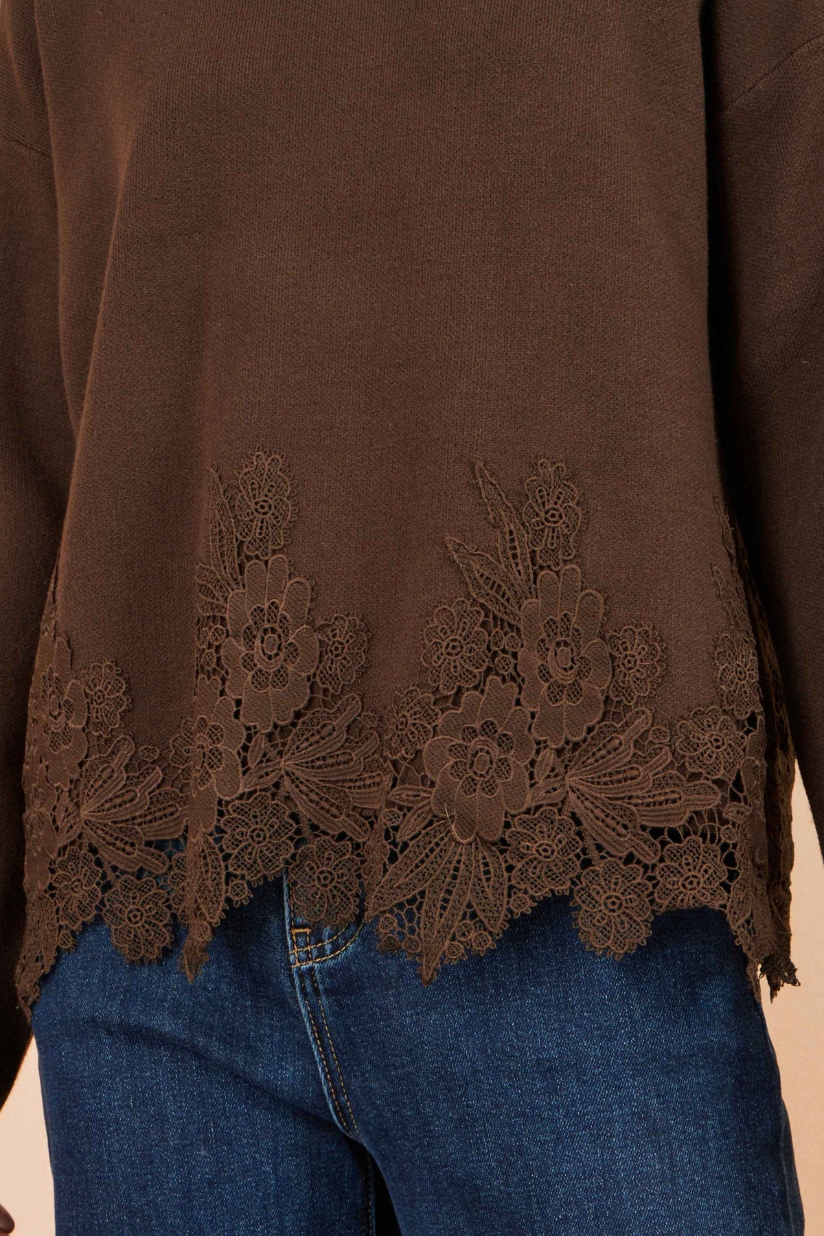 Yumi Brown Viscose Relaxed Jumper With Lace Trim