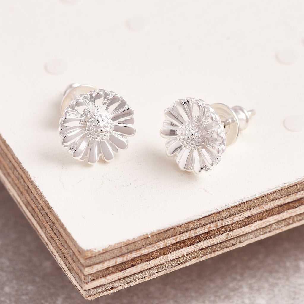 - Daisy Silver Stud Earrings