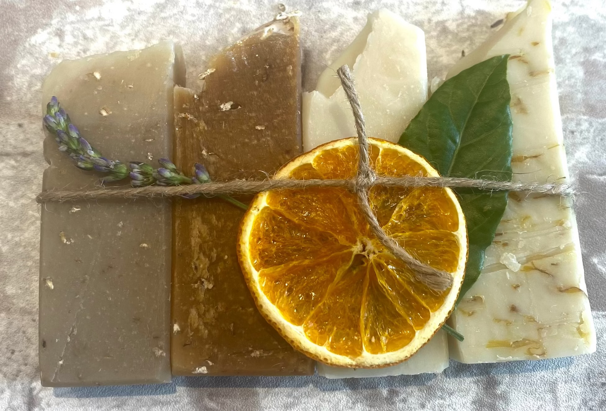 - Sensitive skin box set